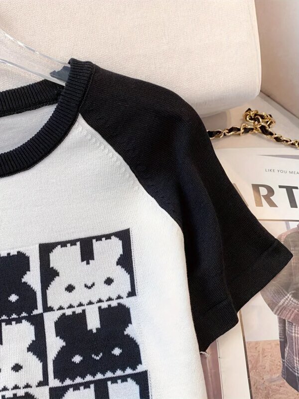 Top de punto con cuello redondo y estampado de conejo, manga corta, ideal para primavera y verano, 2025 - Image 5