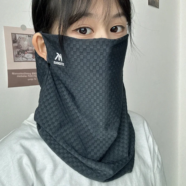 Bufanda de protección solar de matriz azul profundo, cubierta de oreja de seda de hielo transpirable, parasol de viaje para ciclismo de verano, velo facial para mujer